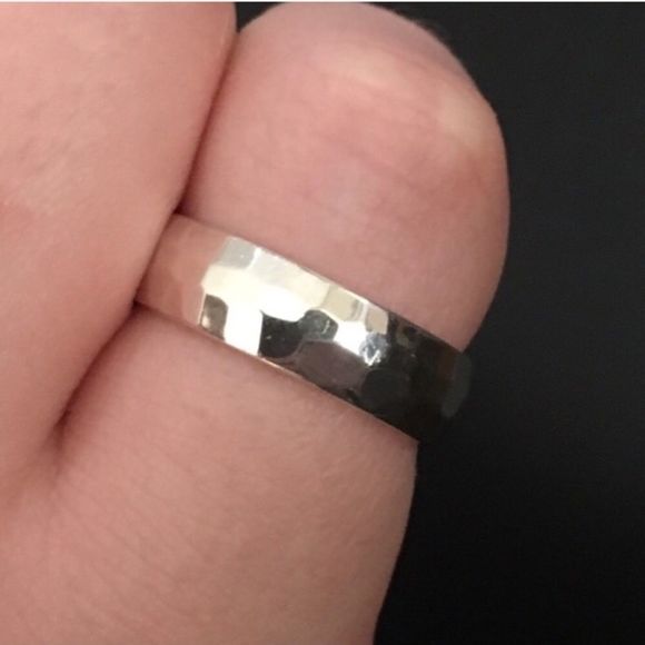 Hammered Finish Sterling Silver 925 Single Band Ring Sz 7 - Picture 8 of 8